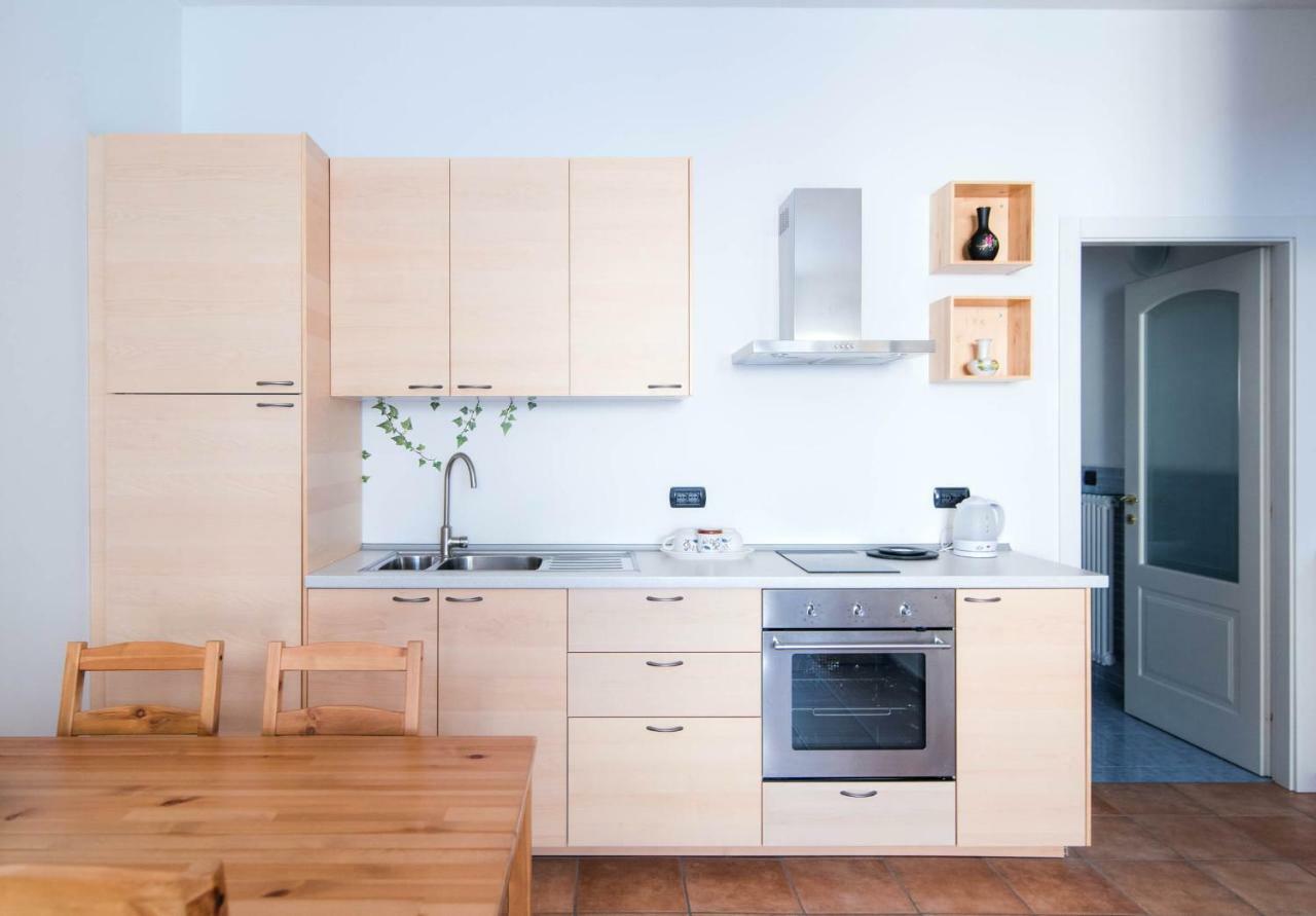 Apartament Al Piccolo Molo Como Zewnętrze zdjęcie