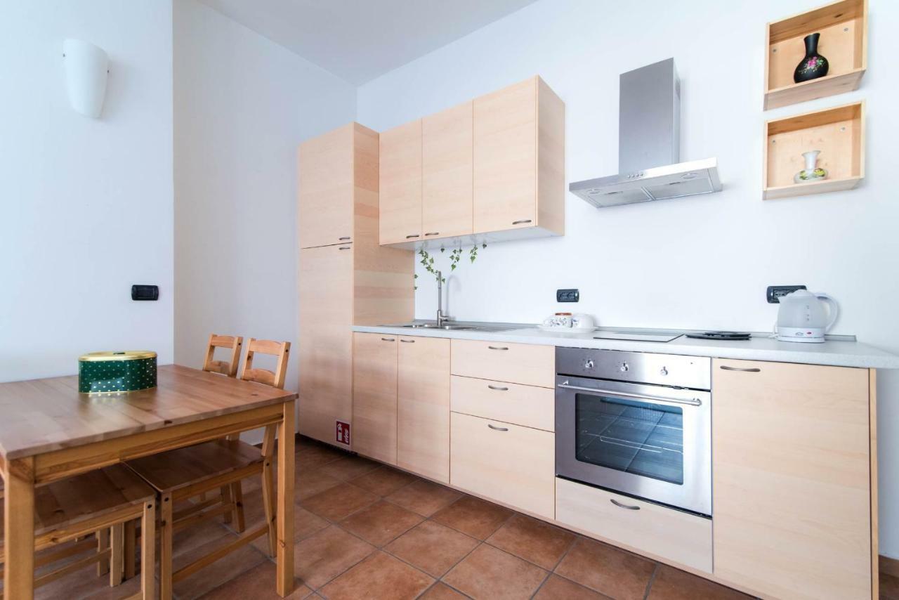 Apartament Al Piccolo Molo Como Zewnętrze zdjęcie